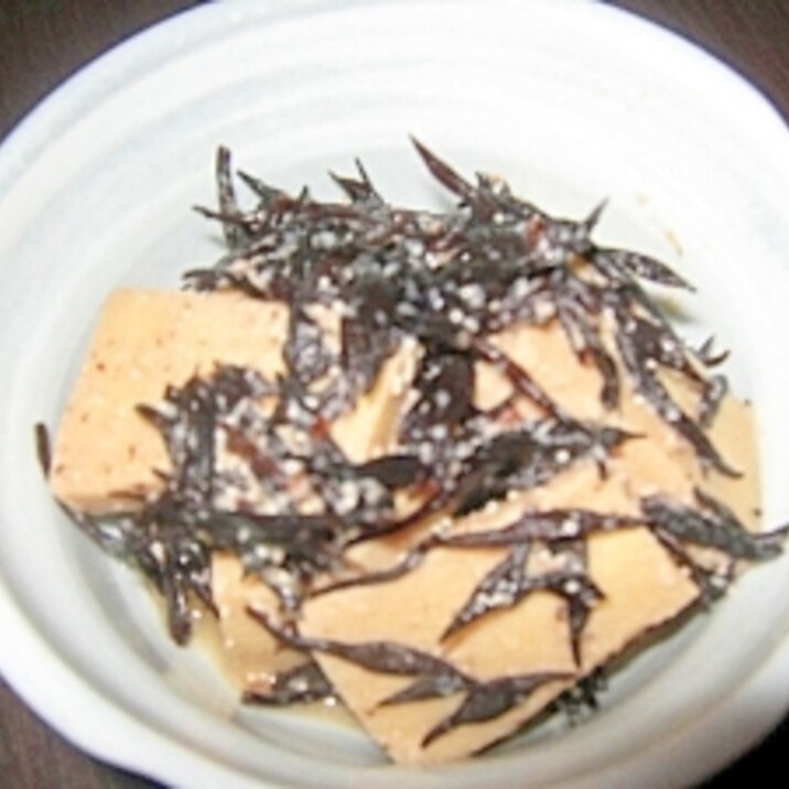 ひじきとこうや豆腐の生たらこ煮 レシピ 作り方 By 925mico 楽天レシピ ひじきとこうや豆腐の生たらこ煮 レシピ 作り方 By 925mico 楽天レシピ
